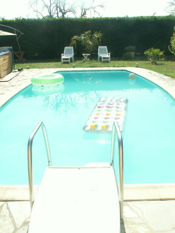 La Chartreuse Hotel Poilly-sur-Tholon Esterno foto