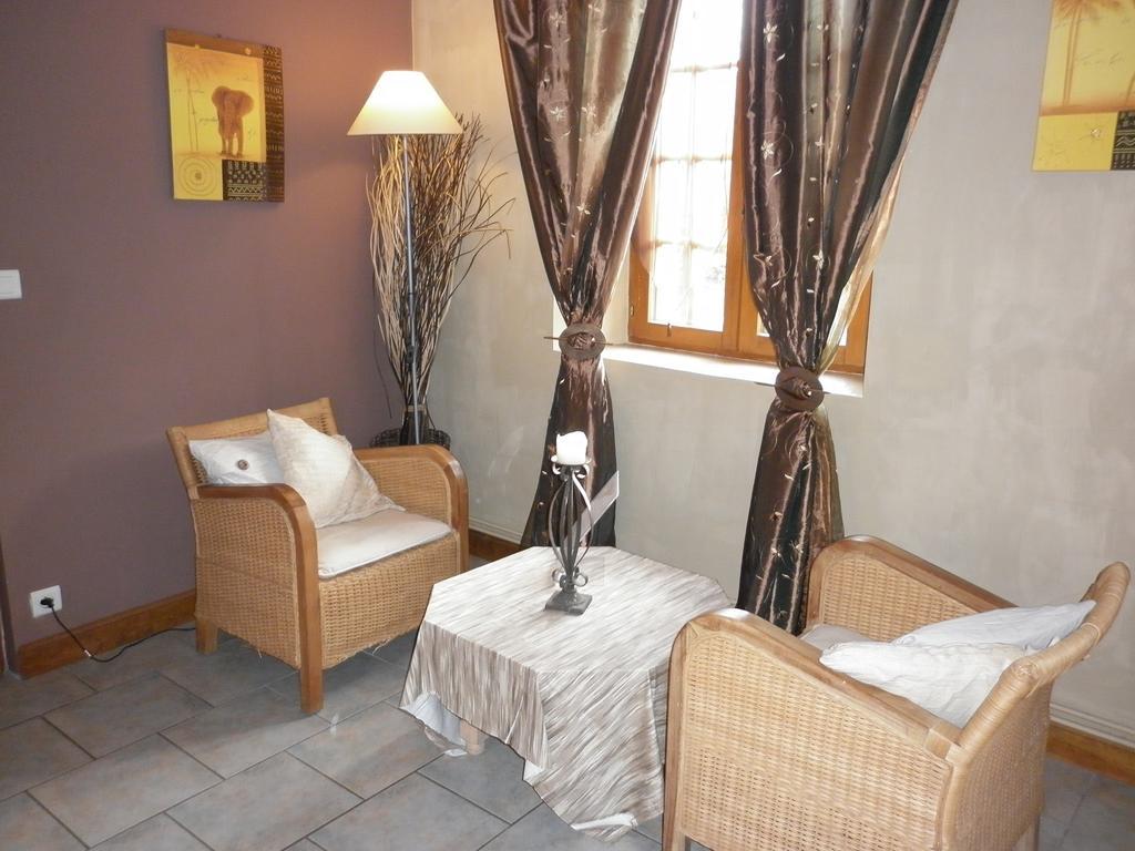 La Chartreuse Hotel Poilly-sur-Tholon Camera foto